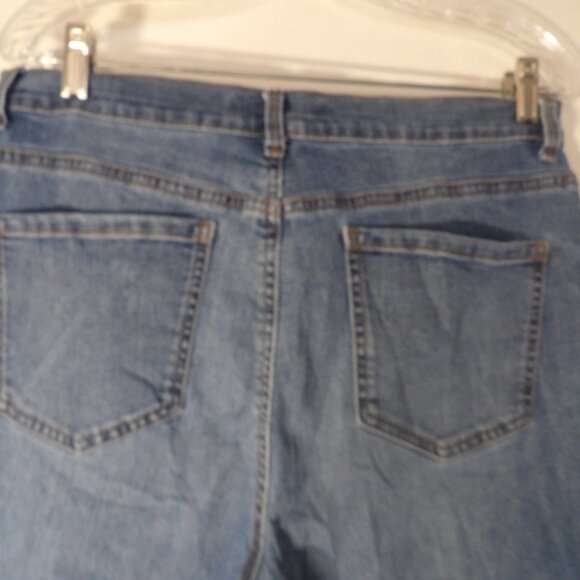 Gloria Vanderbilt Amanda High Rise Boot Cut Mom Jeans Sz 14P - Picture 5 of 6